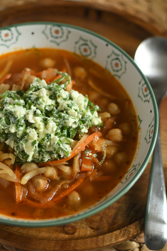 Soupe pois chiches & légumes racines, salade feta & verdure_4