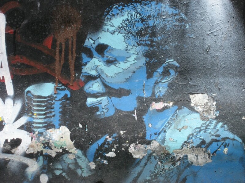 Plus bleu que le bleu 11