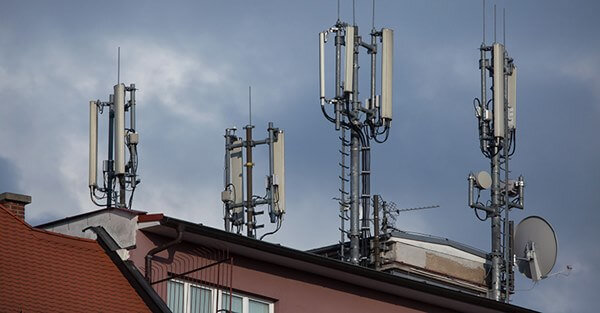 03-10-20-Dutch-5G-Lawsuit_Featured_Image