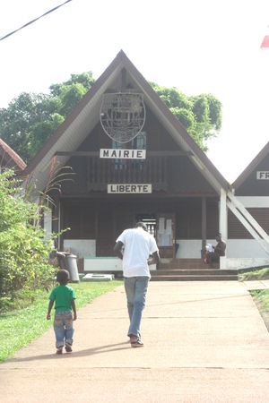 Mairie_Apatou