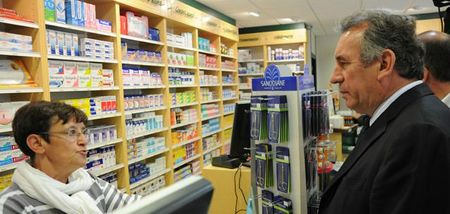 main_Article_Franc__ois_Bayrou_Pharmacie