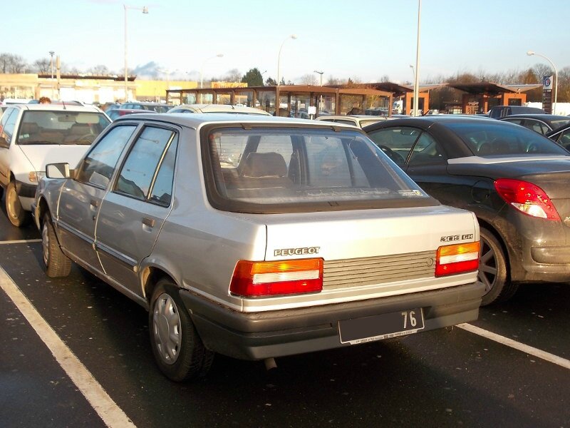 Peugeot309GRar1