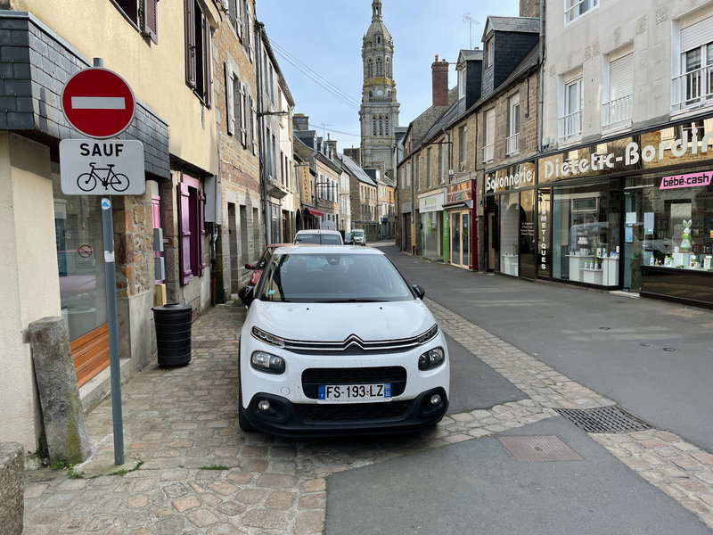 Avranches_enquête en ligne_Schéma Directeur Cyclable_2022_rue des Chapeliers