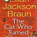 <b>Lilian</b> <b>Jackson</b> <b>Braun</b> - The Cat Who Turned On and Off (Le chat qui aimait la brocante)