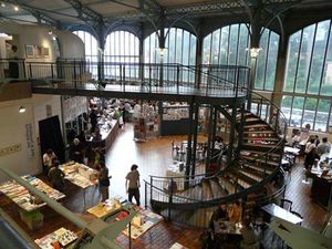 halle-saint-pierre1