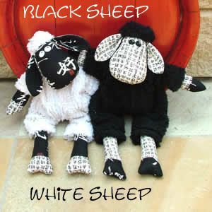 mellyandme_black_sheep