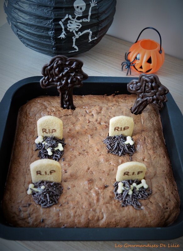 brownie halloween logo