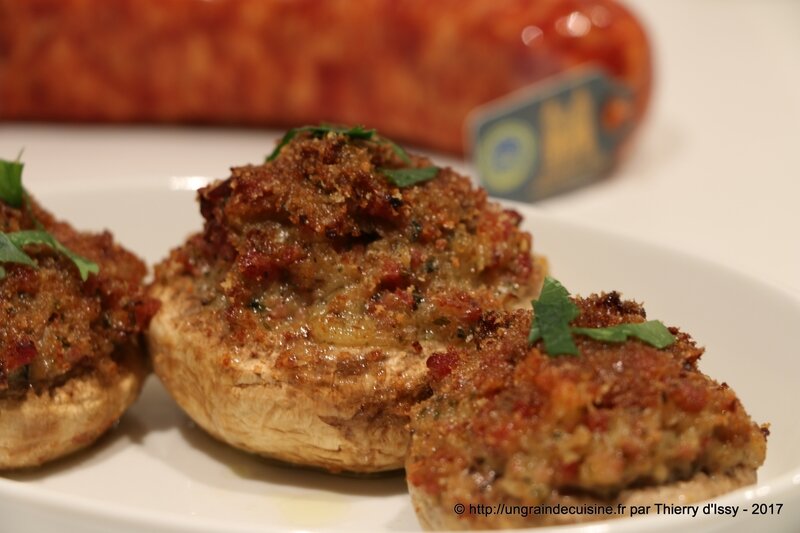 CHAMPIGNON FARCI SAUCISSE MONTBELIARD