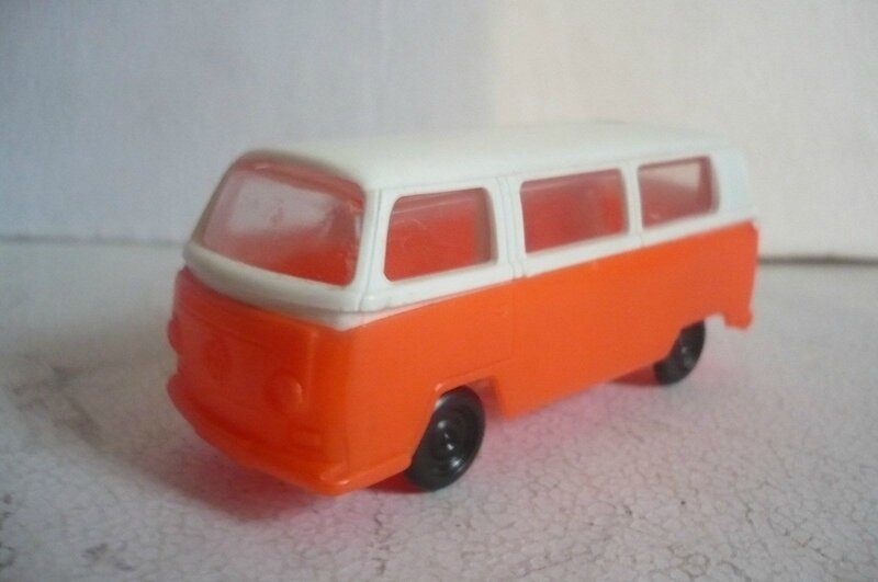JB 00323