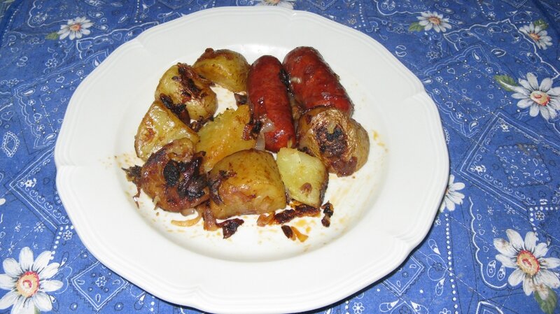Chorizo au vin rouge et pommes de terres grillées