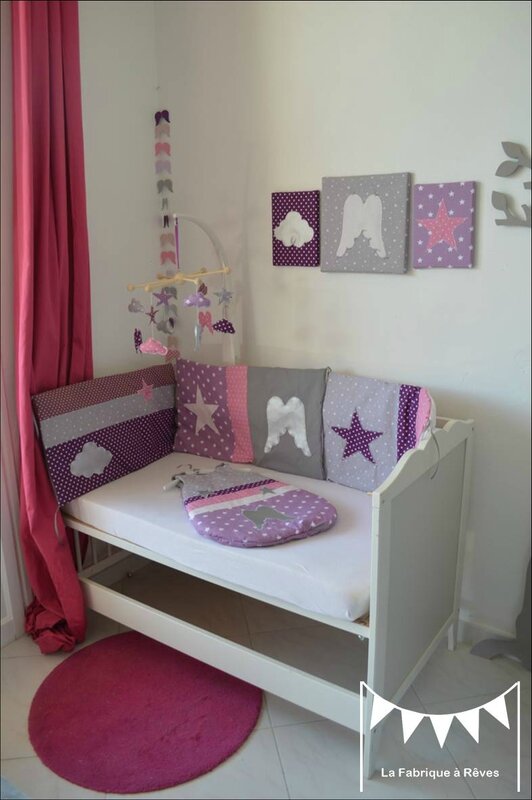 décoration chambre bébé fille mauve violet parme rose argent 7