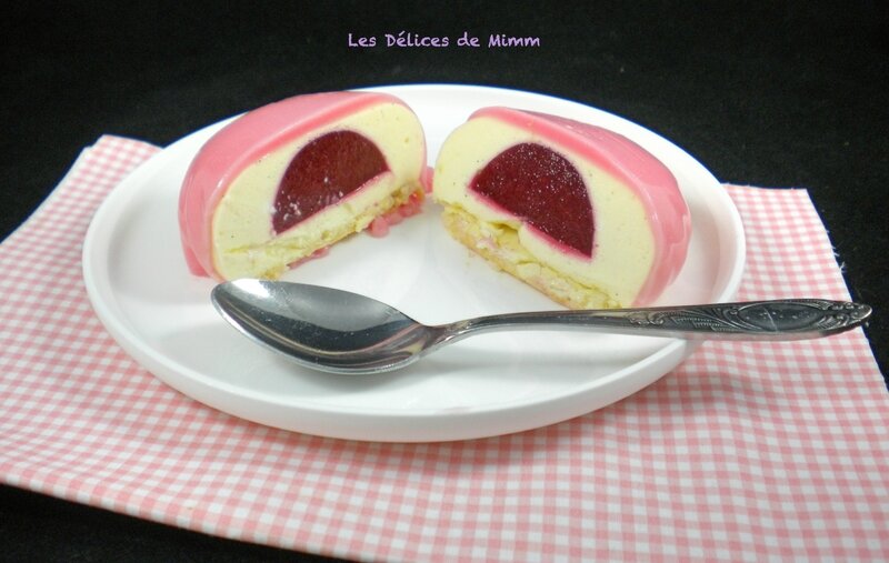 Petits entremets vanille-framboise pour Octobre Rose 4
