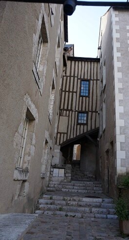 Blois (100)