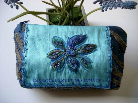 TROUSSE TURQUOISE FACE