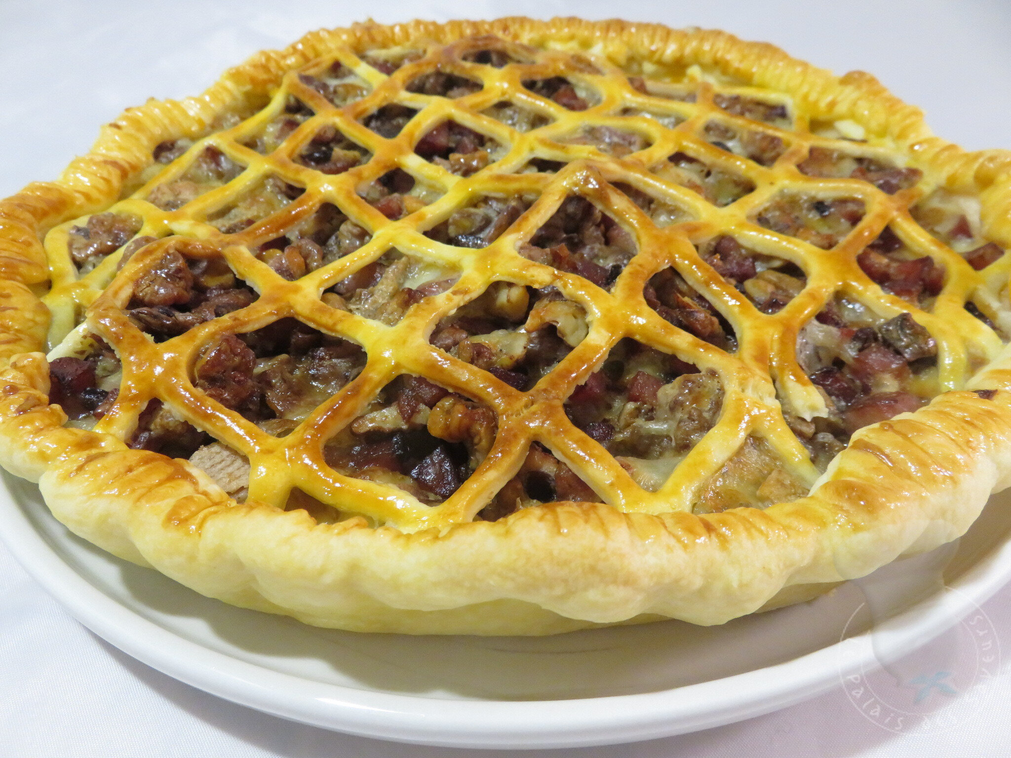 Tourte à la Morteau et au Morbier