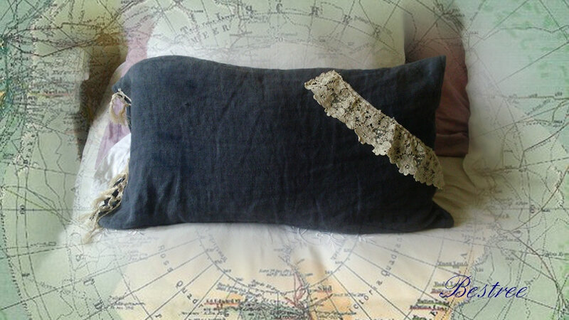 coussin fonce-1