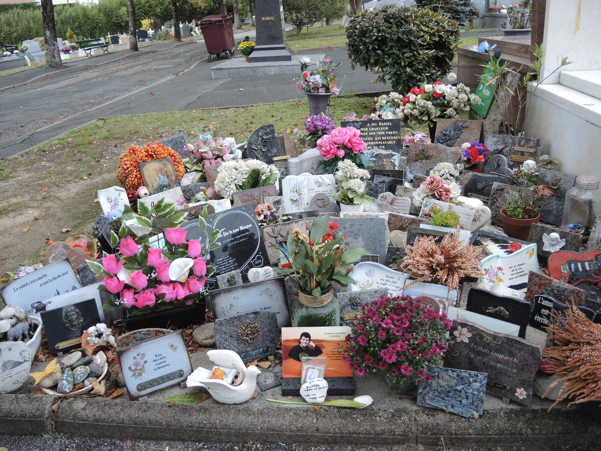 Biarritz, cimetière Ranquine, tombe Balavoine