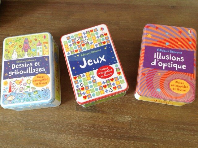 Boîtes jeux Usborne