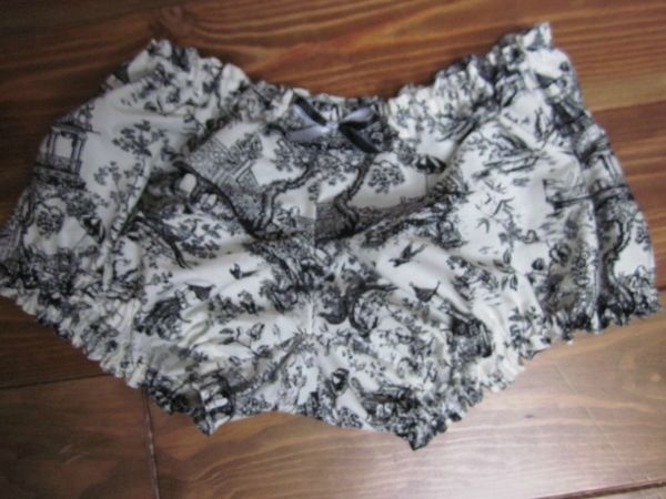 Culotte en coton écru imprimé toile de jouy noire - taille S