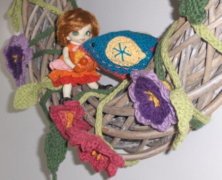 Pukifee_and_bower_bird_3