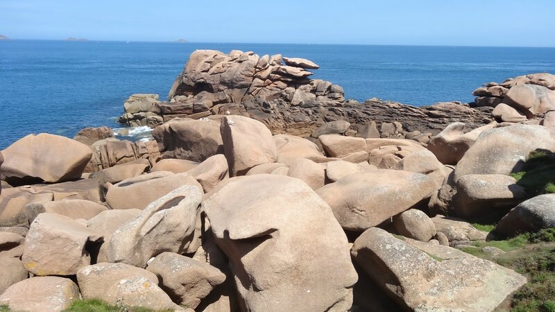 2015 07 21 Chemin des douaniers entre le port de ploumanac'h et Perros Guirec (55)