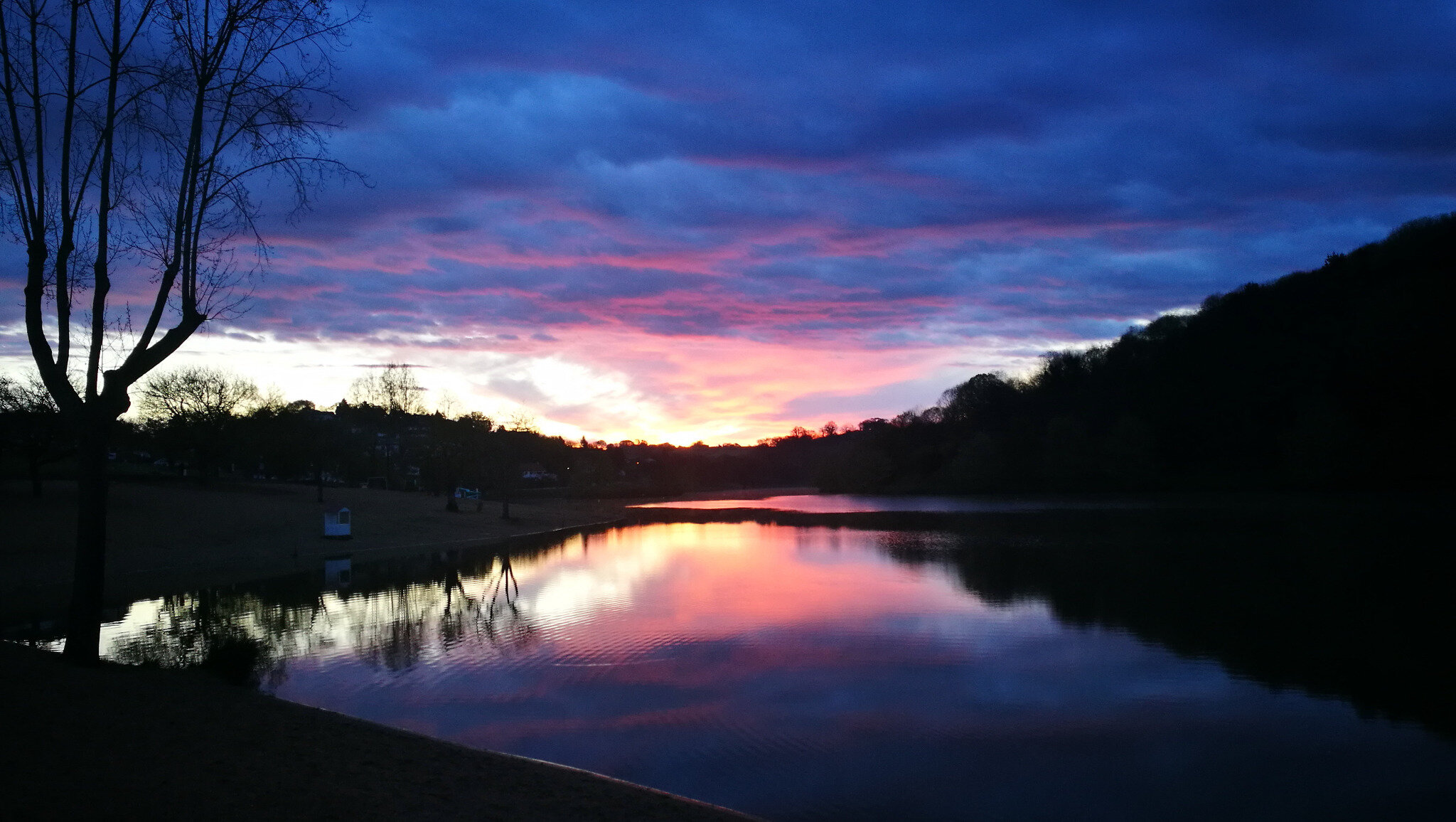 Saint-Pée-sur-Nivelle, lever de soleil sur le lac, avril (64)