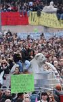 manif_femme_antiberlu_D