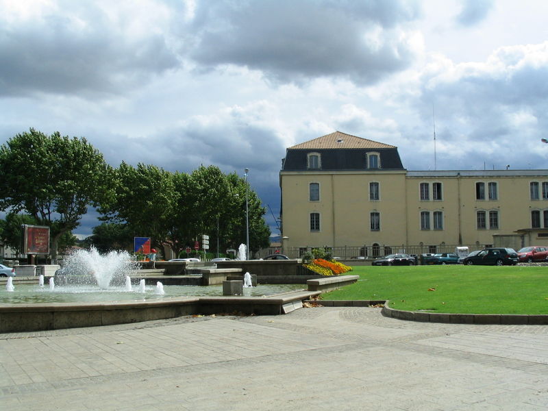 Carcassonne : La caserne du 3ème Régiment de Parachutistes d'Inf