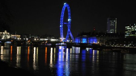 LONDON BLUE1