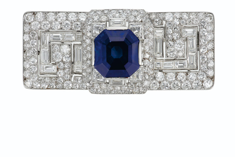 2020_NYR_18991_0168_000(a_superb_art_deco_sapphire_and_diamond_brooch_cartier083750)