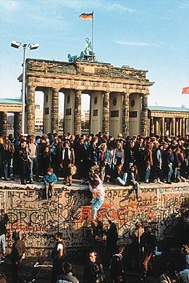 La_chute_du_mur_de_Berlin_1989
