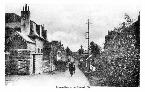 AVESNELLES-Le Chemin vert