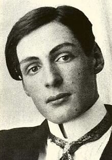 220px_Arthur_cravan_1_