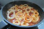 Anneaux d'encornet pimentés à la sauce tomatée maison 008