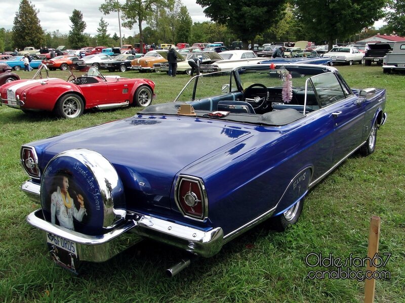 ford-galaxie-500-convertible-1965-02