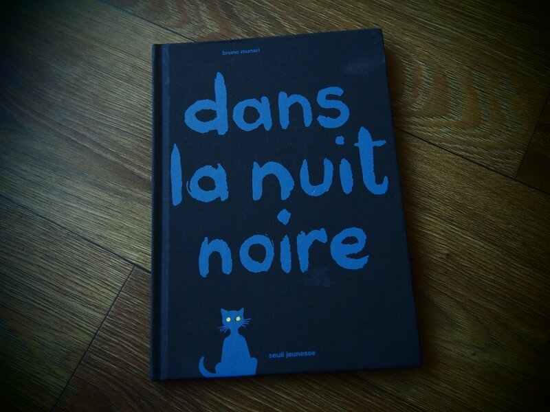 Dans-la-nuit-noire-Munari
