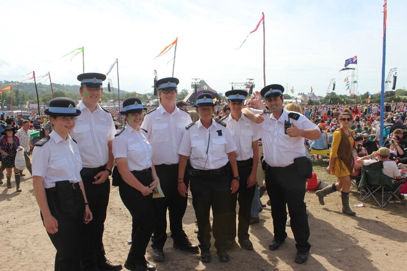 Glastonbury festival samedi 27 juin 2015 police Pyramid stage arena
