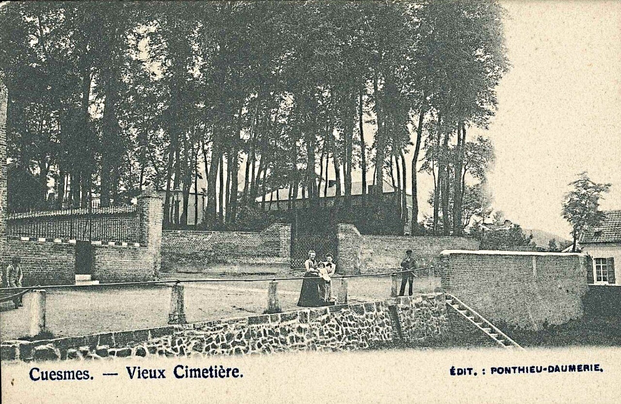 Carte postale Cuesmes - Vieux Cimetière