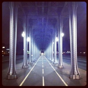 Pont_de_Bir_Hakeim