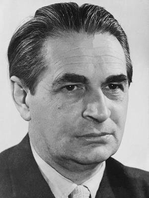 Literatur-Der-Schriftsteller-und-Lyriker-Peter-Huchel-in-den-50er-Jahren[1]