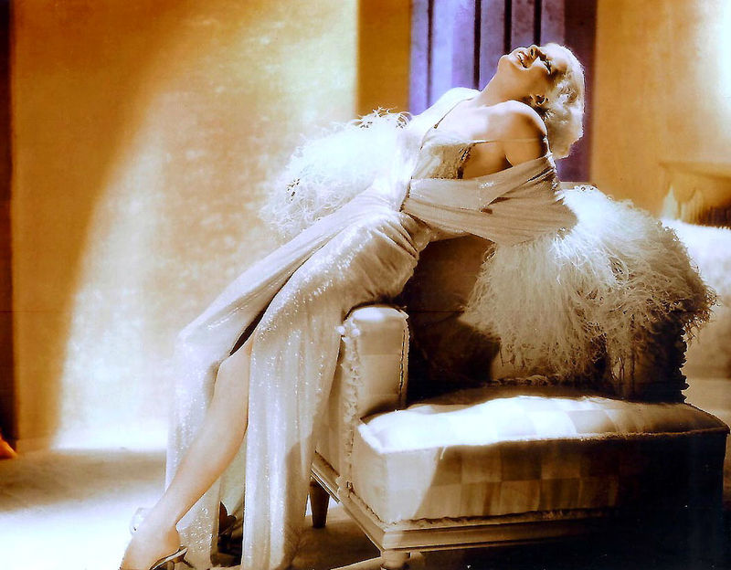 jean-1933-film-Dinner_at_Eight-publicity-1-3
