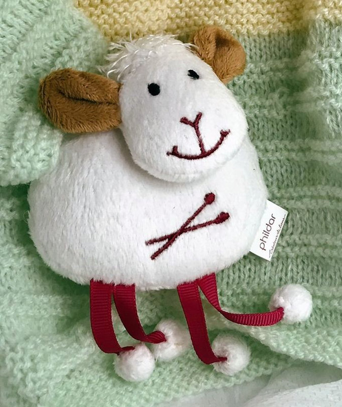 peluche mouton Maelyne