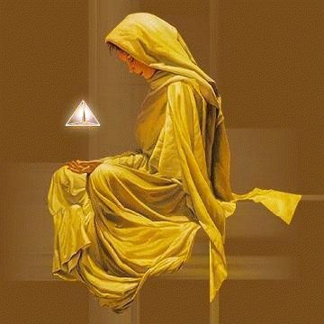 femme medite levite tetraèdre !!!!