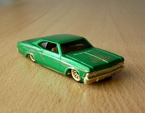 Chevrolet impala 1965 -Hotwheels- 01