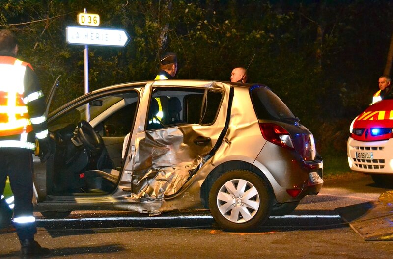 ORIGNY 2014 ACCIDENT RD 963 véhicule