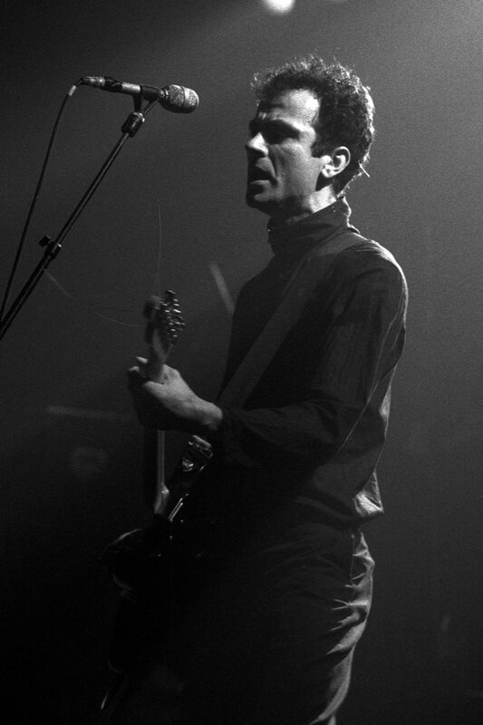 1983 02 The Stranglers Mutualité BL 01