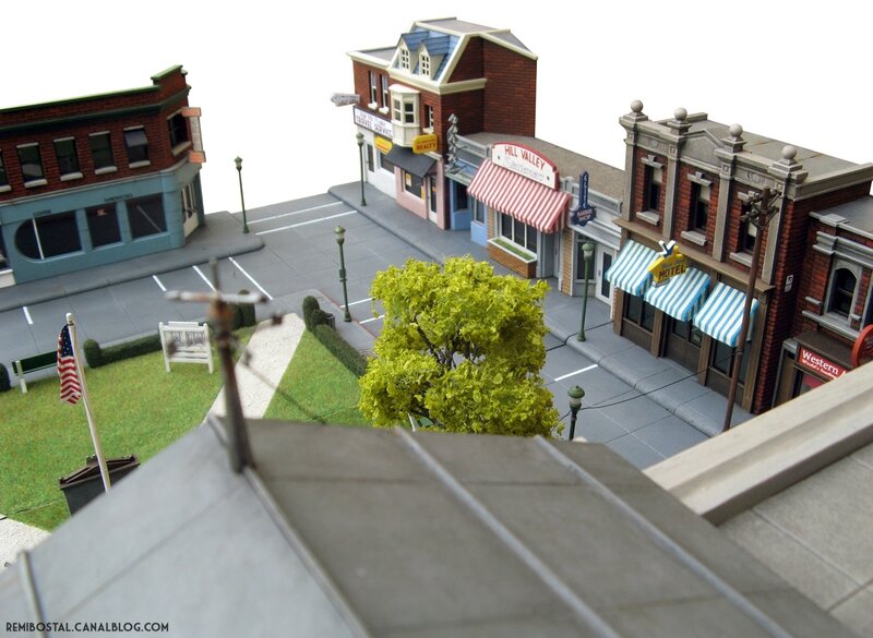 hill valley heroclix back to the future scenery bostal bttf (15)
