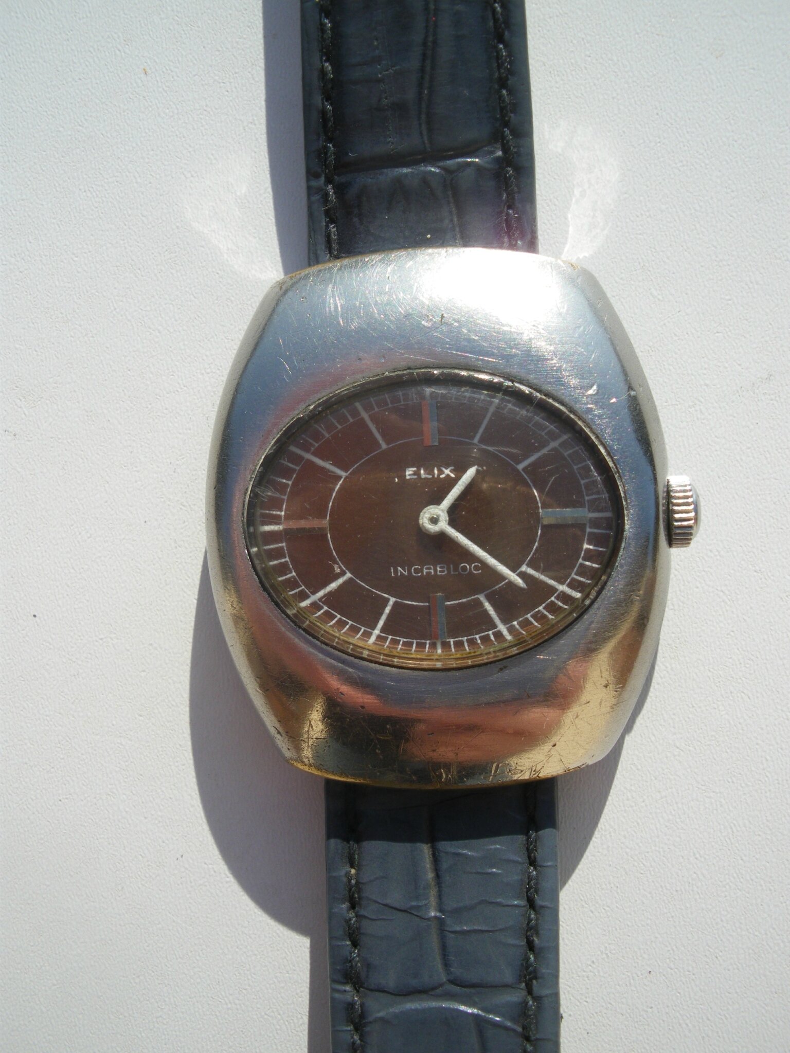 Montre elix incabloc new arrivals