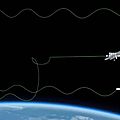 12/08/2014 - Un satellite qui recule ? Arrimage réussi du cargo ATV à l'<b>ISS</b>.