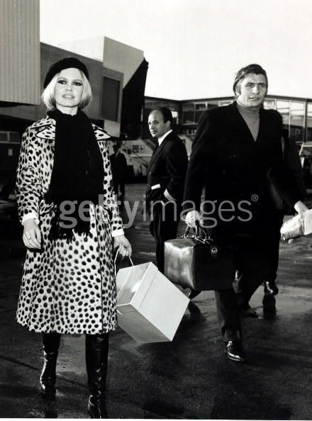 1967-11-28-londres-heatrow_airport-avec_gunther-020-1